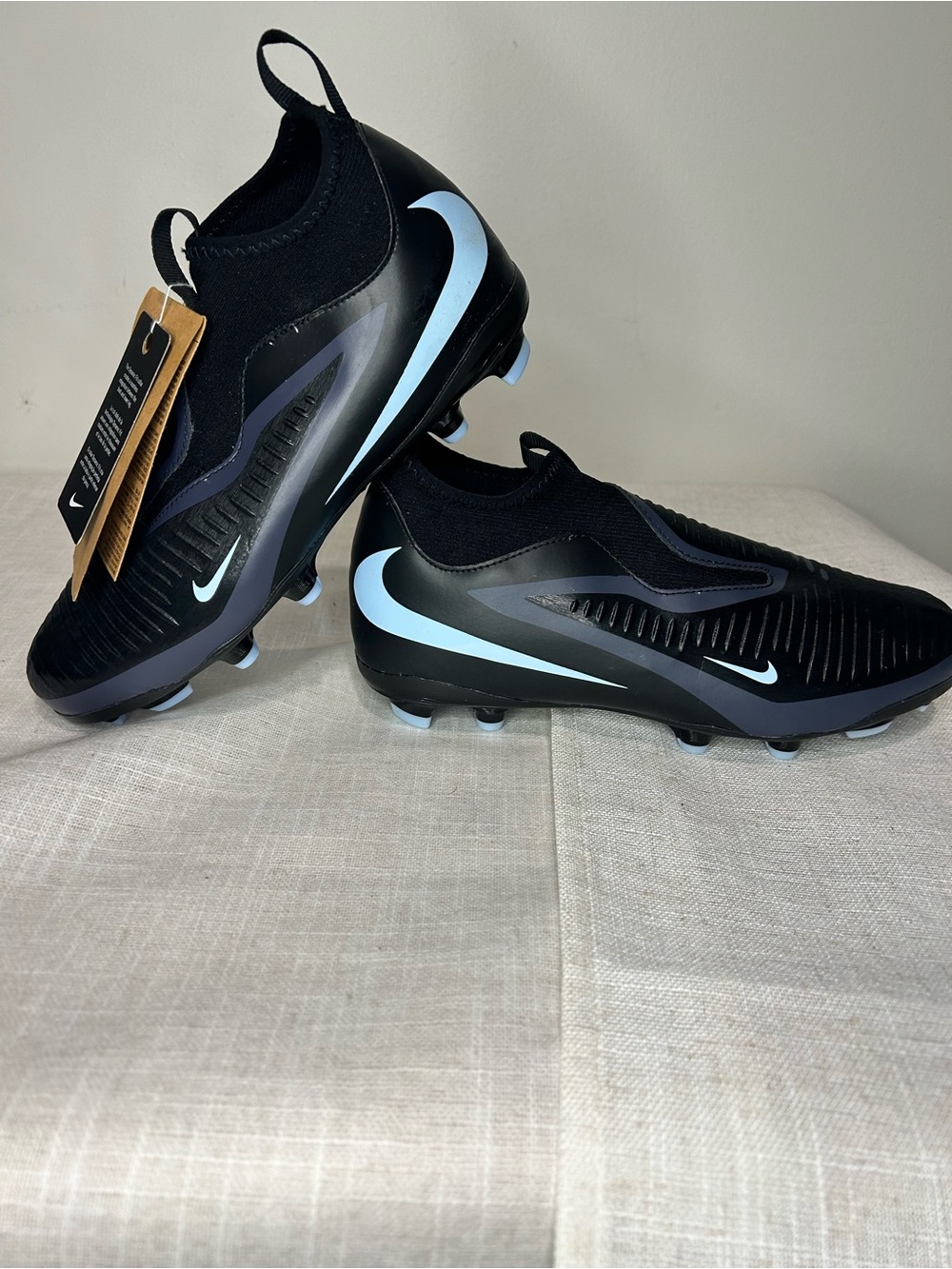 NWT Nike phantom Black & Light Blue Soccer Cleats